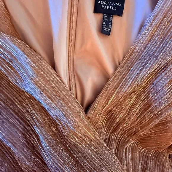 Adrianna Papell Shimmering Gold Long Sleeve Stunning Formal Dress - Picture 7 of 9